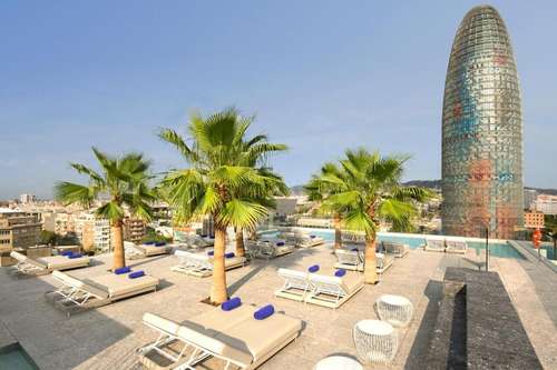 www.hotelsbglow.com