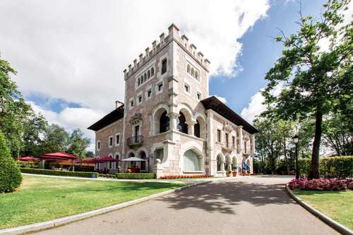 www.castillozoreda.com