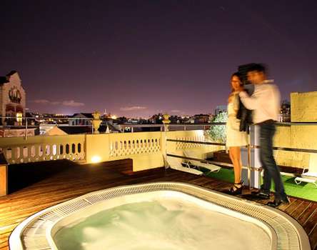 www.hotelciutatvella.com