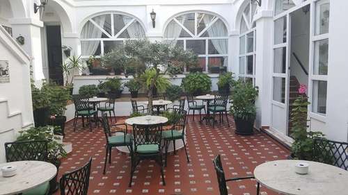 www.hotel-losolivos.es