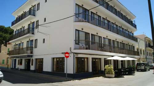www.hostal-alfonso.es