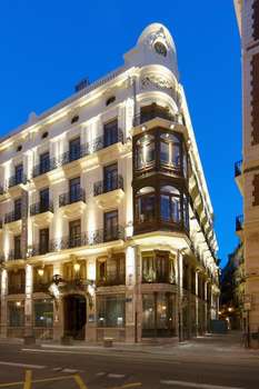 www.vinccipalace.com