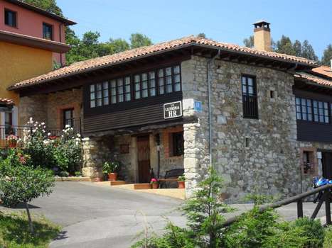 www.hotellallosona.com
