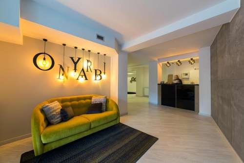 www.hotelonyarbi.com