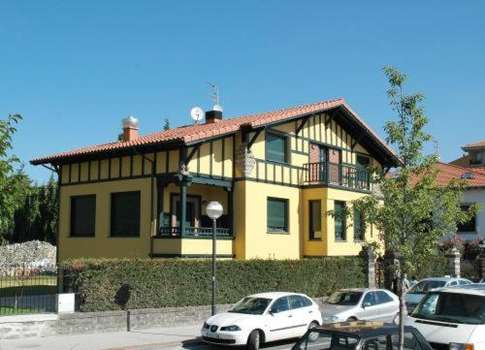 www.hotelrestaurantealdama.com