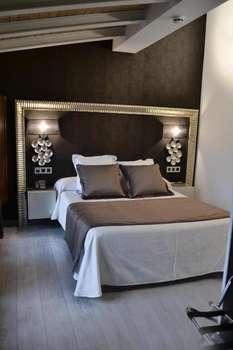 www.hotelvilladeberlanga.com