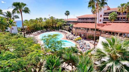 www.hotelparquetropical.com