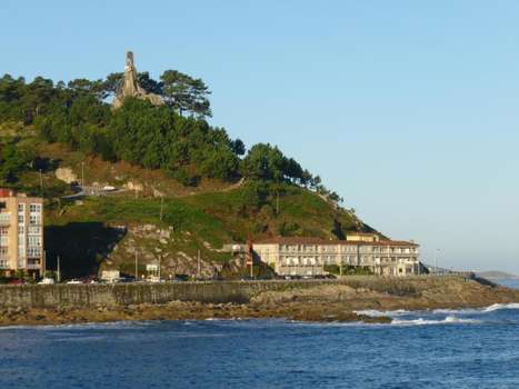www.hotelrompeolasbaiona.es