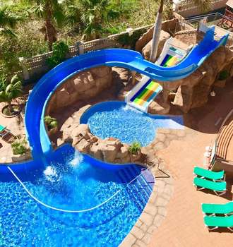 www.victoriaplayahotel.com