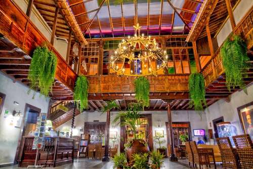 www.hotelmarquesa.com