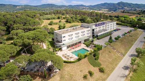 www.hotelaugustavalles.com