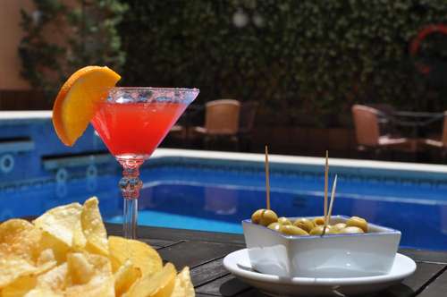 www.hotelmardetossa.com