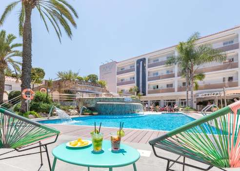www.sumushotels.com