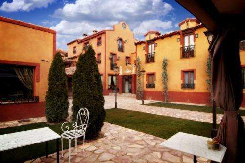www.hotelrincondenavarrete.es