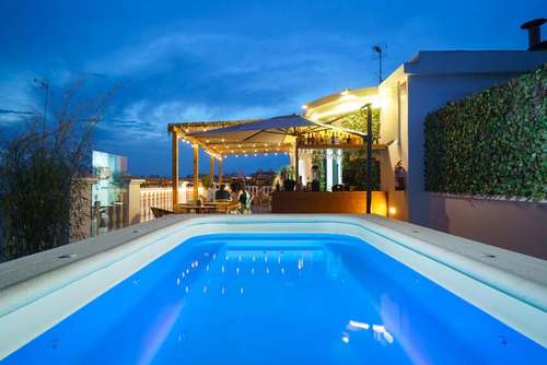 www.blanqhotels.com