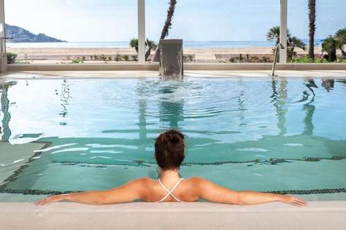 www.hotelmontecarlo.net