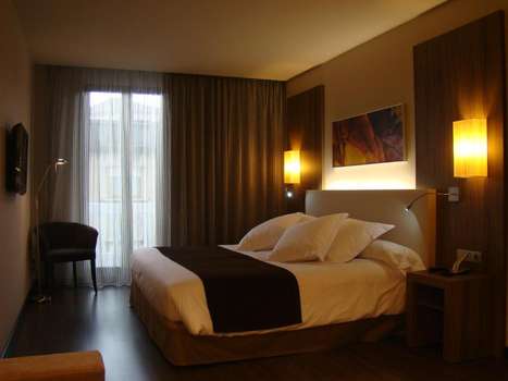www.aroihoteles.com