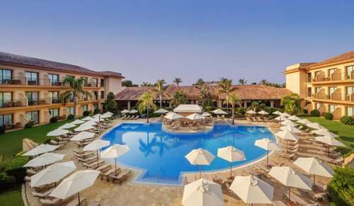 www.portbluehotels.com