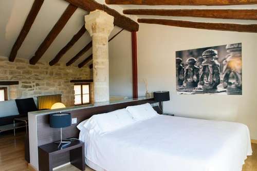 www.hotelcresol.com