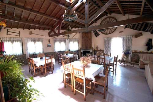 www.losarribes.es