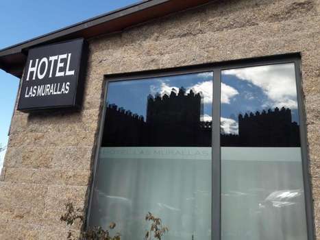 www.hotellasmurallas.com