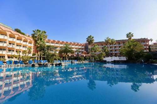 www.puertopalace.com