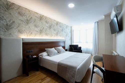 www.hotelocainsua.com