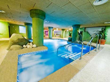 www.senatorgranadaspahotel.com