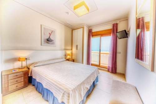 www.hotelcoloresdezahara.com