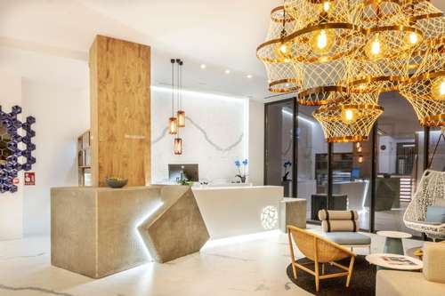 www.hotelsilgar92.com