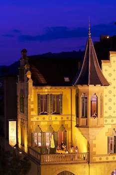 www.hotelsantroc.com