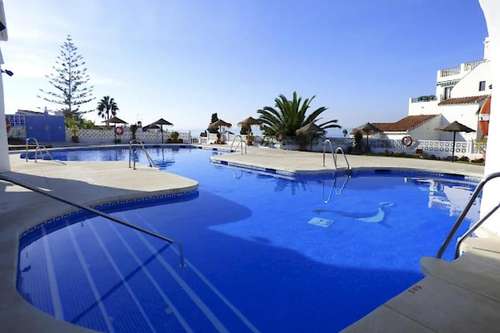 www.hotelbajamarplaya.com