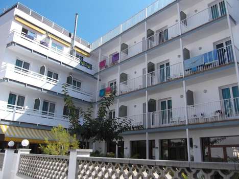 www.hotelsimeon.com