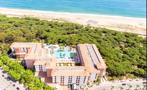 www.tuiblueislacristinapalace.com