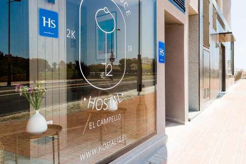 www.hostal12.es