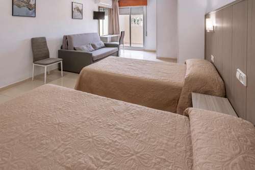 www.hotelnizasalou.com
