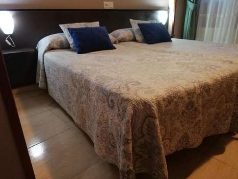 www.hotelrestauranteoviedo.com