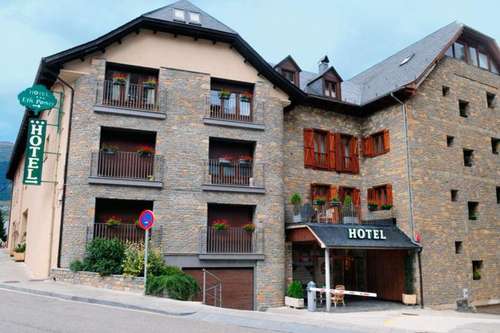 www.hotelpomer.com