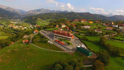 www.hotelcanzana.com