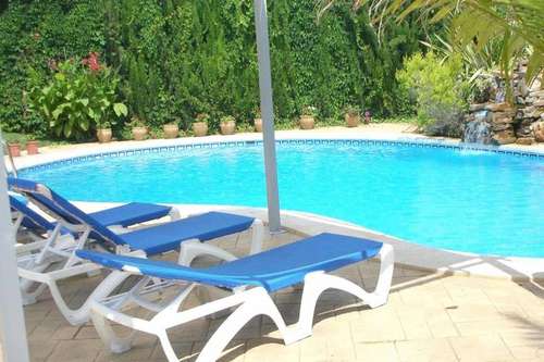 www.hotelciscar.com