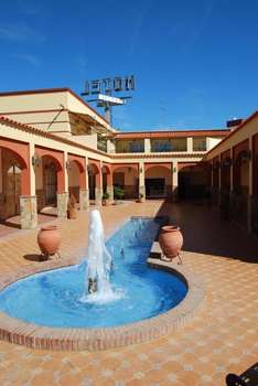 www.hoteltrajano.es