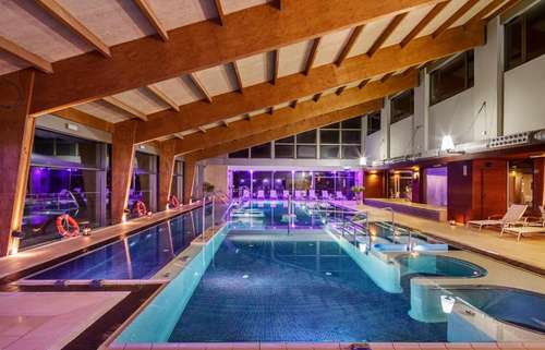 www.lacolladahotel.com