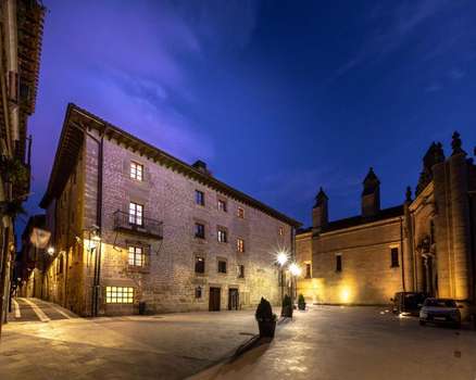 www.hotelpalaciodepujadasbymij.com