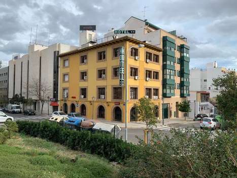 www.hotelsundosferiavalencia.com