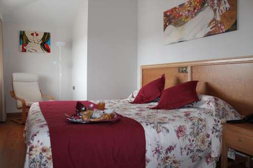www.hotellosbarruecos.com