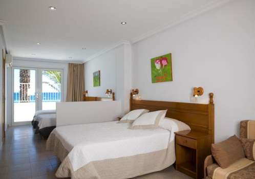 www.continental-mojacar.es
