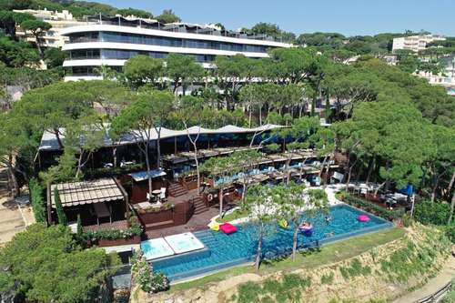 www.hotelalabriga.com