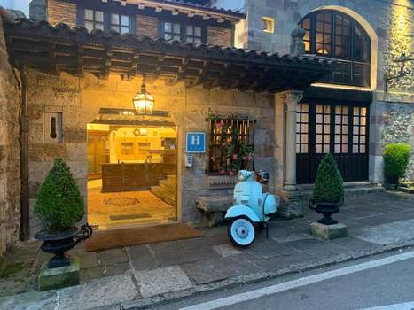 www.hotelsantillana.es