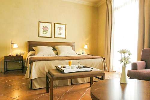 www.hotelbremon.com