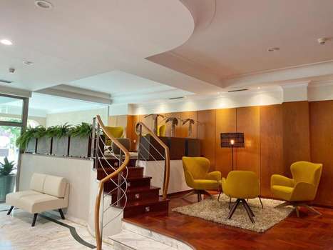 www.hotelciudaddecompostela.com